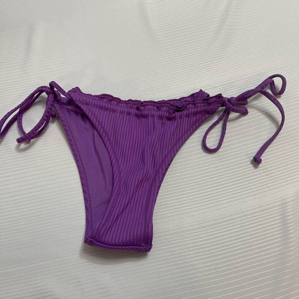 It’s Now Cool Purple Bikini Bottoms Size XS New